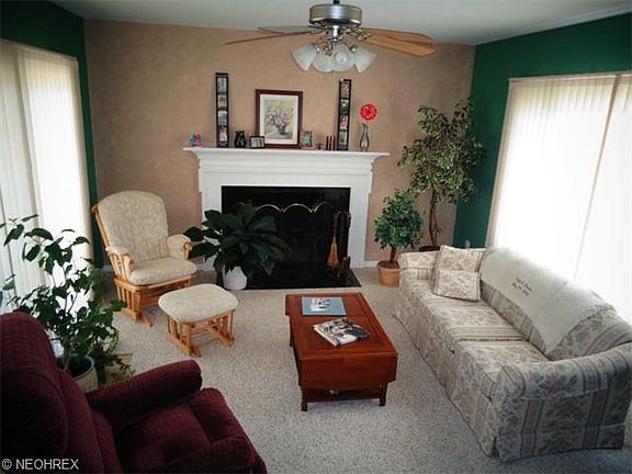 2nd image of 38849 Courtland Dr