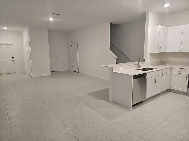 9343 Cannon Beach Dr — Photo 26