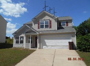 5908 Rivercliff Ct, Raleigh, NC 27610