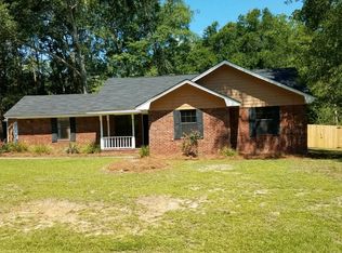 206 N Herrington St, Glennville, GA 30427