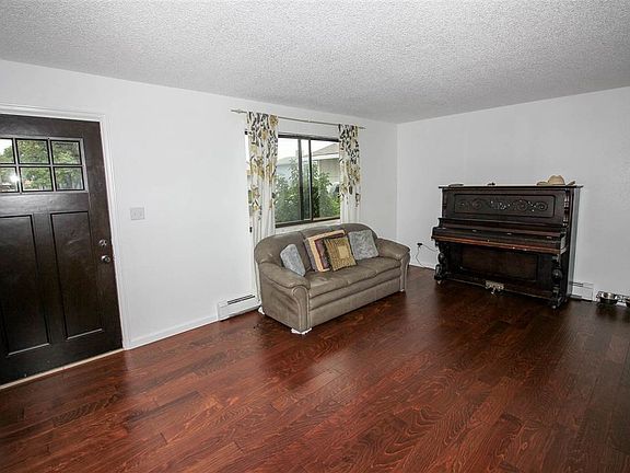 5th image of 528 1/2 Sara Ln