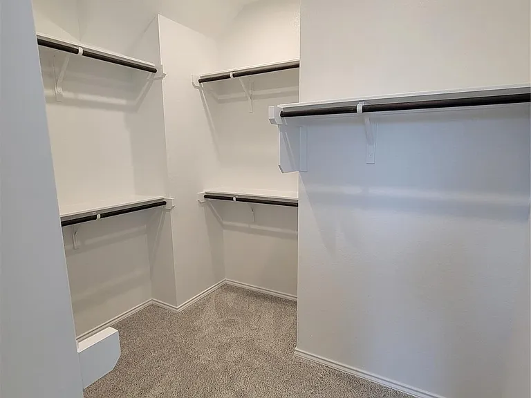 113 Bluff Creek Ln — Photo 14