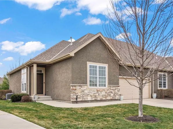 16477 W 168th Pl, Olathe, KS 66062