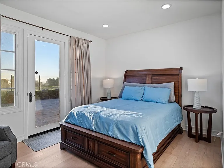 23 Castlerock — Photo 14