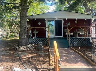 408 4th St, Yellowstone, AB T0E 1A0
