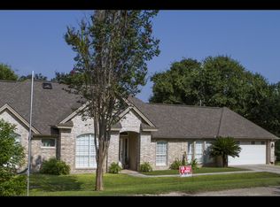 105 Karm St, Castroville, TX 78009