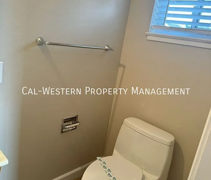 721 Ardis Ave — Photo 16