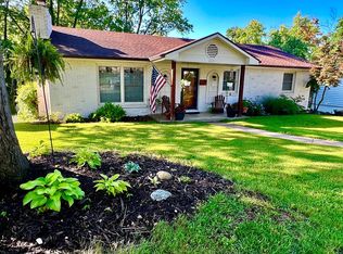 4921 Brookview Dr, Jefferson City, MO 65109