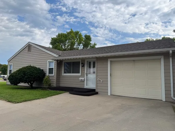 1402 Short, North Platte, NE 69101-9207