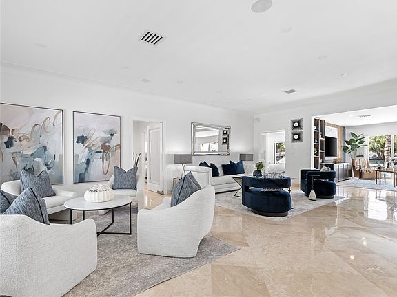 4th image of 3300 NE 42nd Court