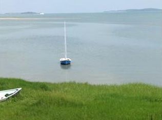 72 Brunswick St, Quincy, MA 02171