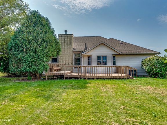4th image of 2335 Oakwood Ln