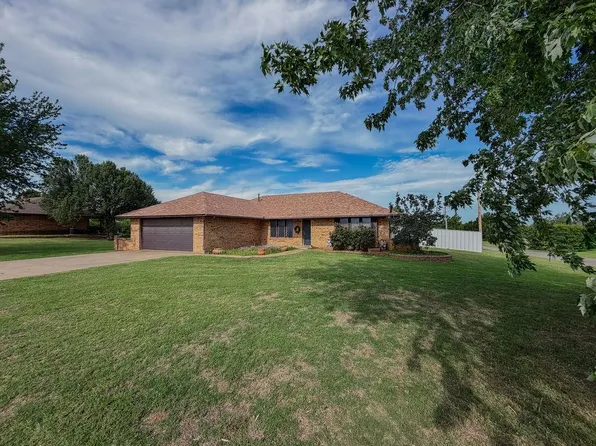 924 N Aspen Ln, Hinton, OK 73047