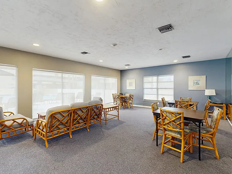 Building's Lounge