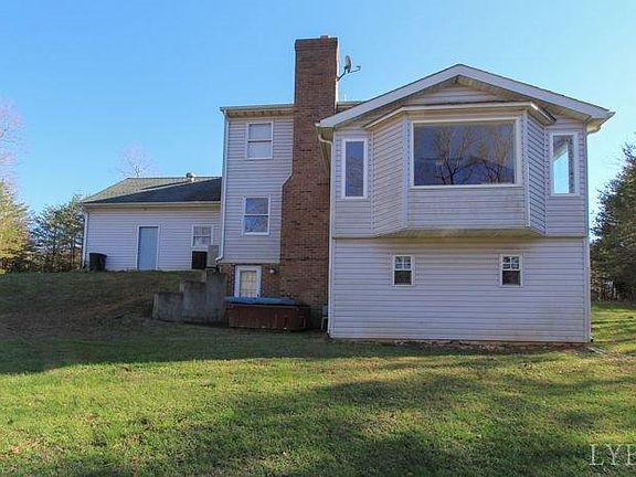 4th image of 450 S Hillcrest Dr