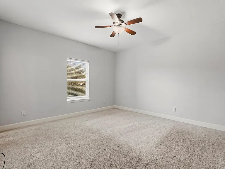 2410 Ranna Ct — Photo 16