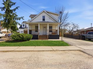 590 Scott St, Saint Catharines, ON L2M 3X2