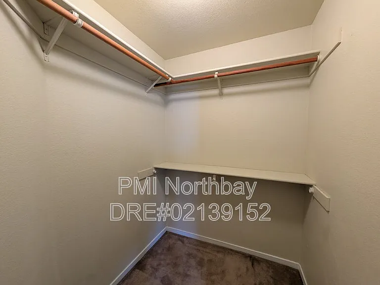 3275 Formby Ln — Photo 18