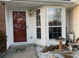 111 Dorchester Dr, White House, TN 37188