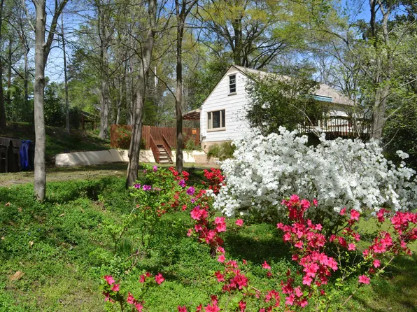 1201 Hillview Rd, Chapel Hill, NC 27514