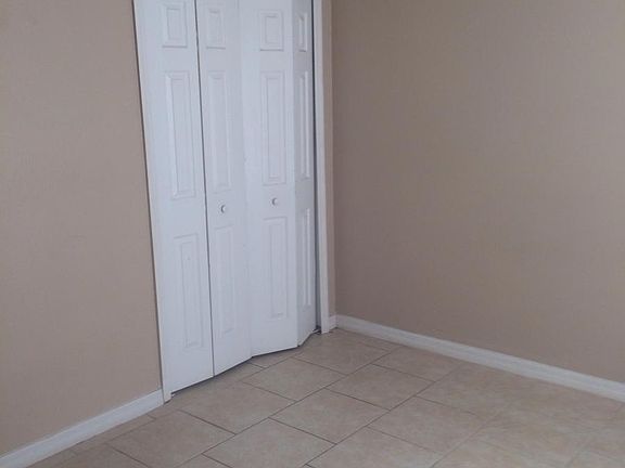 2nd image of 2874 Kimberly Dr