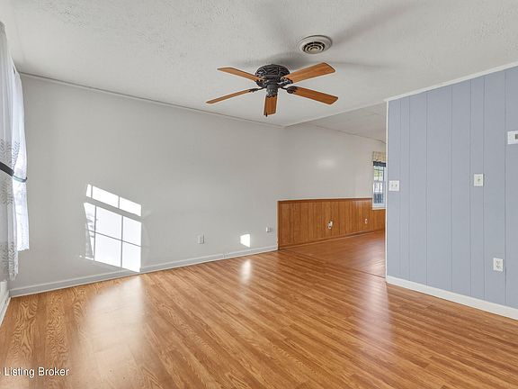 5th image of 10710 Harrison Ln