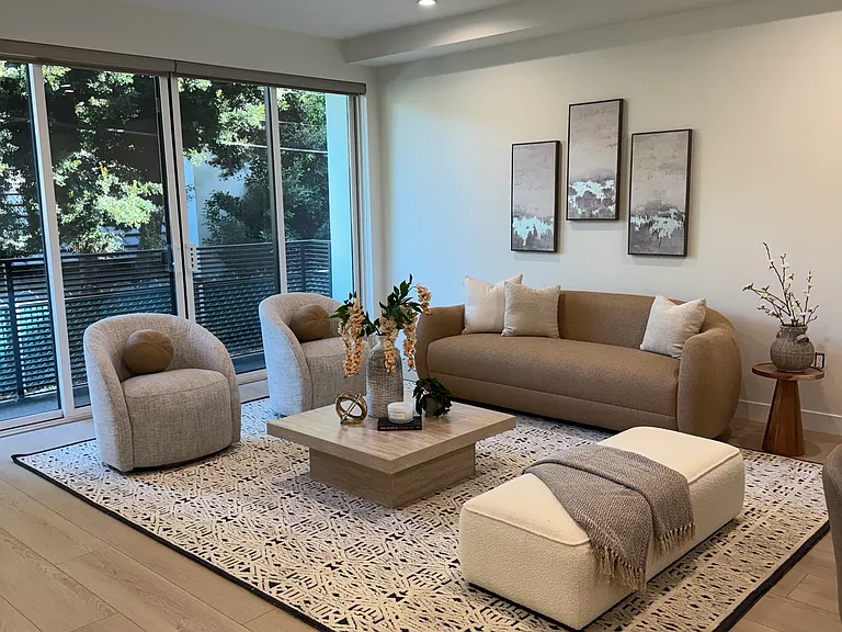 4152 Cahuenga Blvd #9 — Photo 10