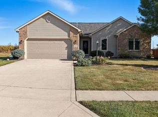 2017 Falcon Ridge Ct, Fort Wayne, IN 46845