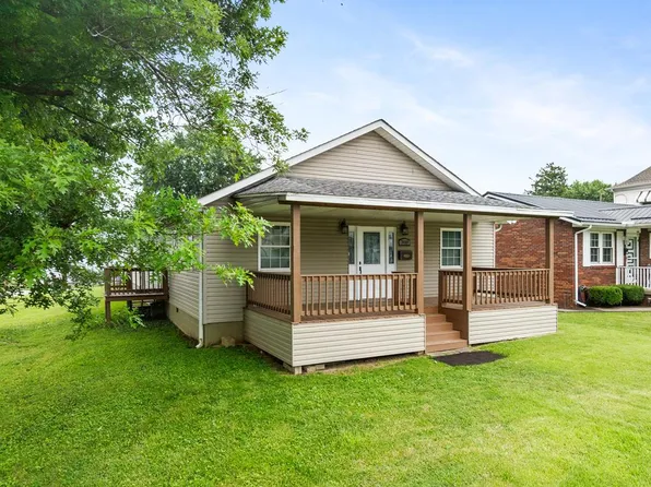 300 3rd Street, Glen Dale, WV 26038