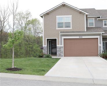7370 Grand Slam St, Parkville, MO, 64152