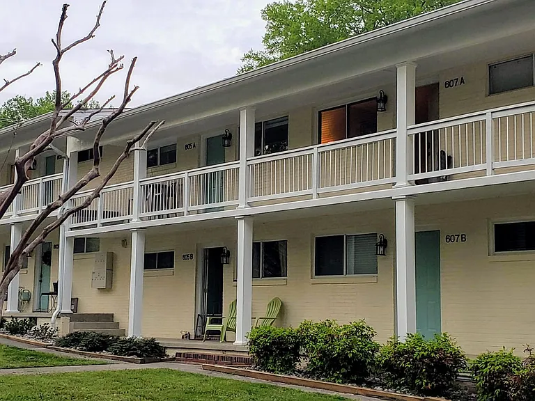 601 Maplewood Ave #A — Photo 7