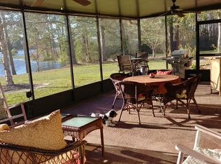 736 Johnson Lake Rd, Alma, GA 31510