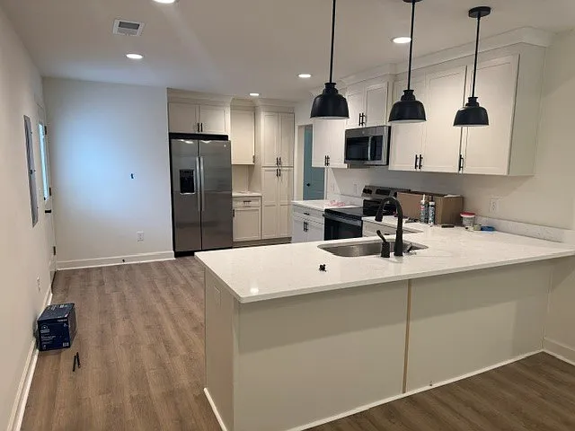 223 Butler Ave — Photo 3