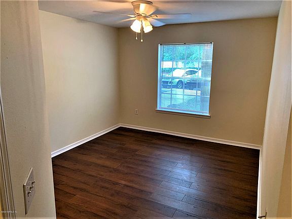 5th image of 3591 S Kernan Blvd #505
