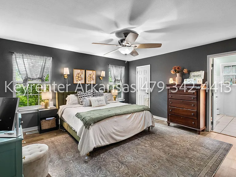 2943 E Setter St — Photo 15
