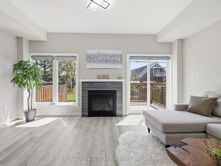 37 Delena Ave S — Photo 16