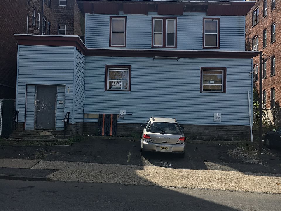 1st image of 429 William St