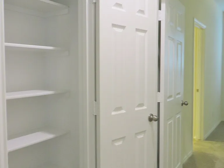 1042 Bowline Dr — Photo 16