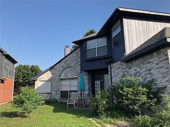 4th image of 1423 Springwood Dr