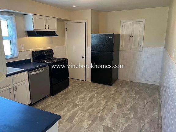 5th image of 4351 Boswell Ave