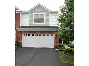 1492 Millbrook Dr photo 1