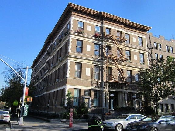 2nd image of 126 Greene Ave APT 2E