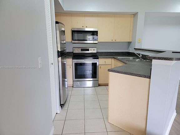 4th image of 4151 San Marino Blvd APT 104