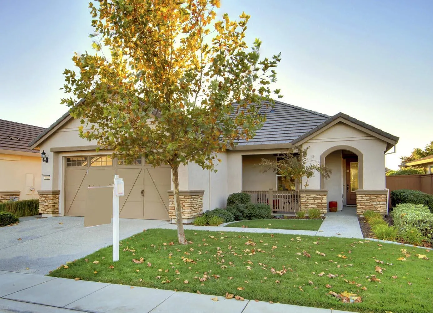 9944 Westminster Way photo 1