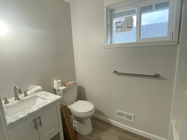 1524 S 93rd St — Photo 18