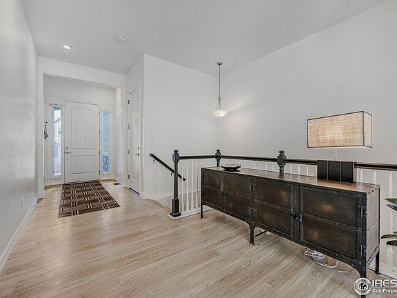 2nd image of 212 Western Sky Cir