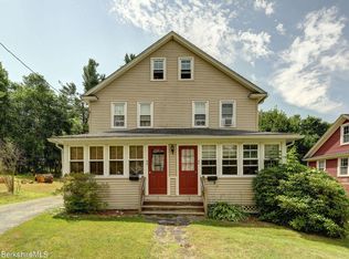 40 Circular Ave #2, Lee, MA 01238