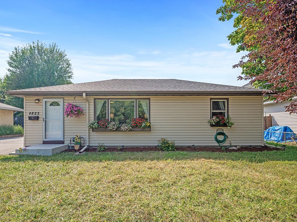 1st image of 4825 Douglas Dr N