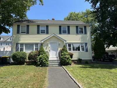 130 Halley Avenue, Fairfield, CT, 06825