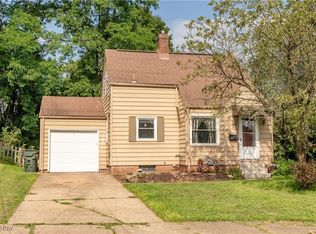 925 17th St NE, Massillon, OH